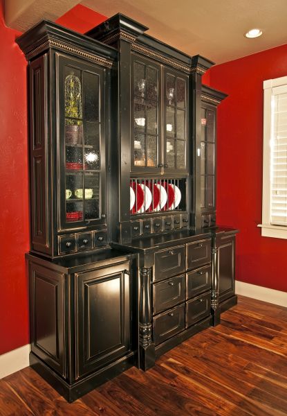 Hutch Installation in Reading